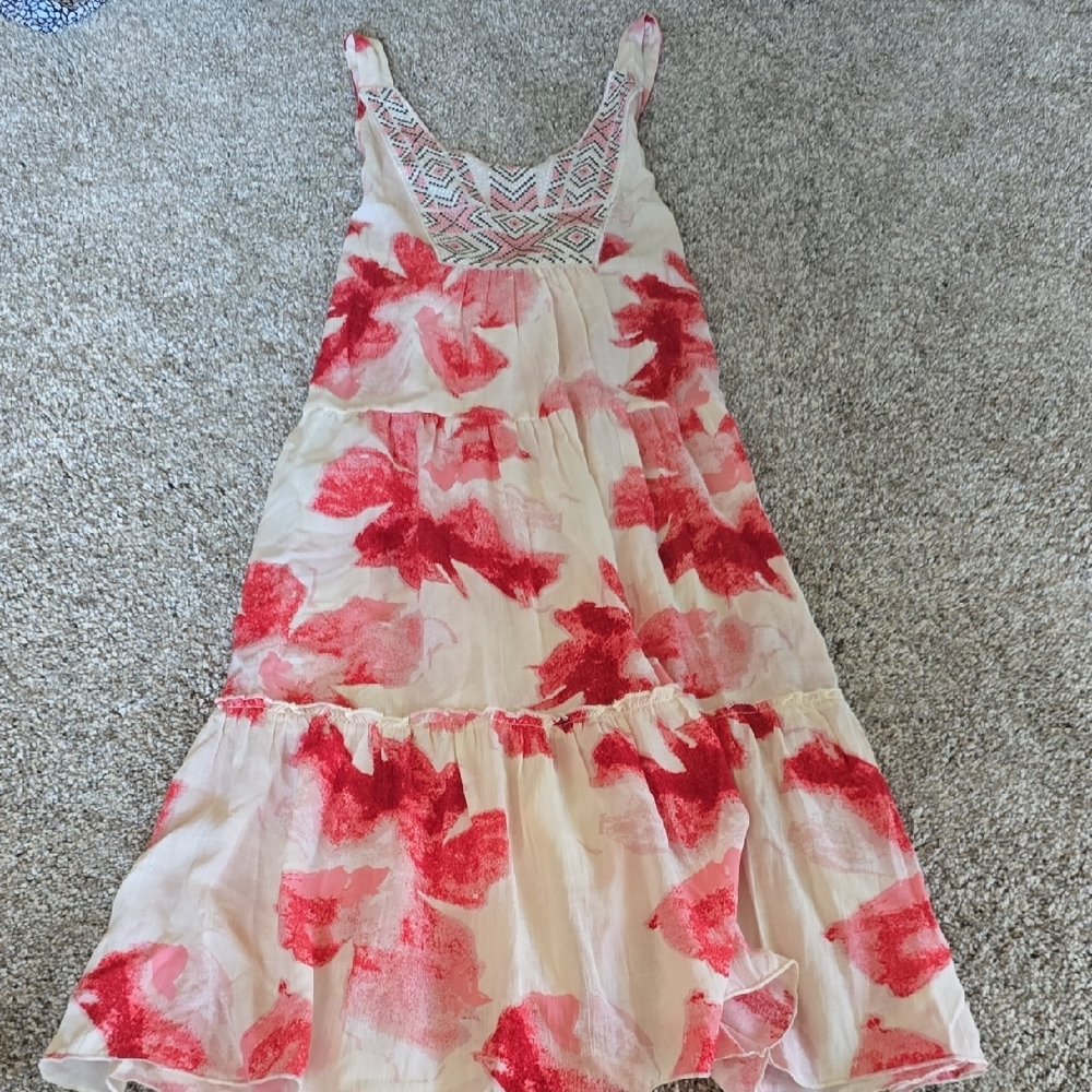 Umgee Size Lrg Vibrant Embroidered Top Red Floral Dress